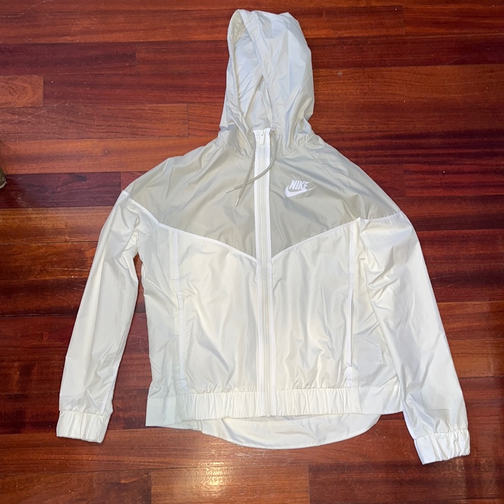 Nike windbreaker